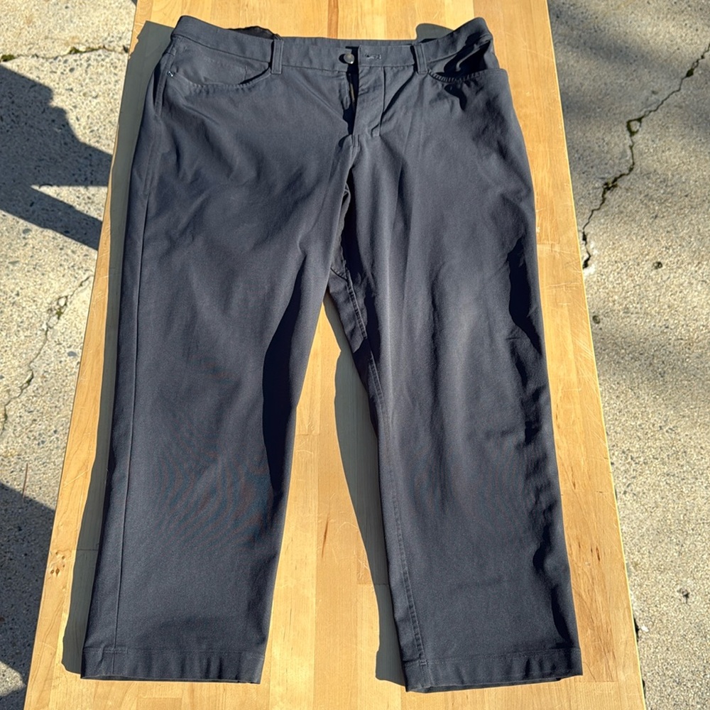 NWOT - Lululemon - ABC Classic Pants - New Version (35x29)